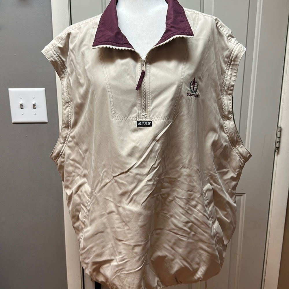 Aureus sleeveless jacket, size xl